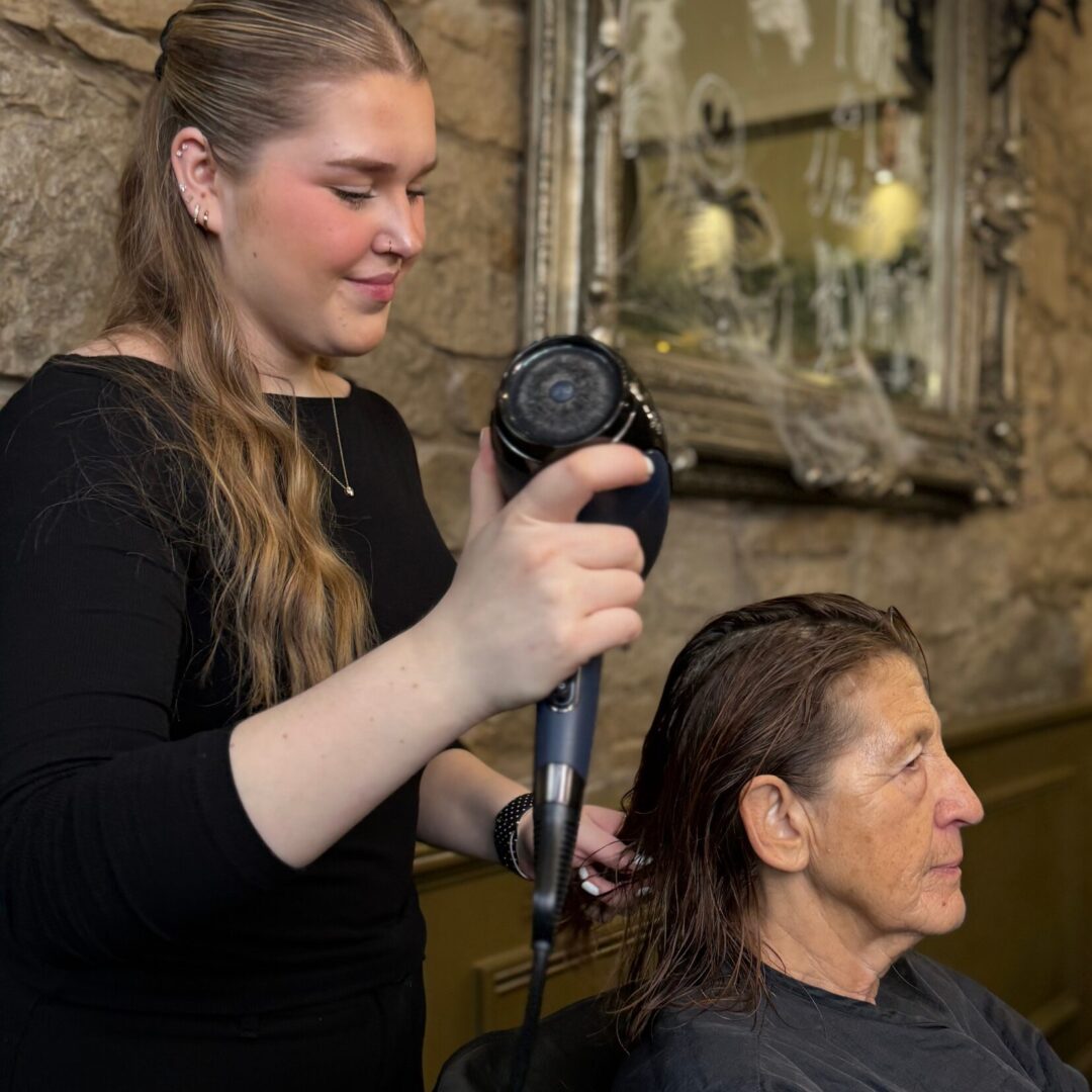 The Truth About Hair Loss in Women: Causes, Myths and What Really Helps