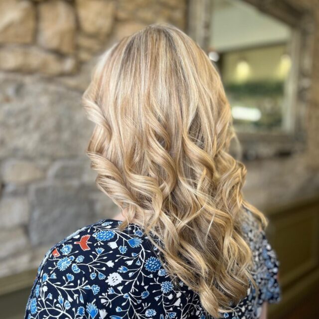 What Stylists Wish Clients Knew Before Booking a Colour Correction